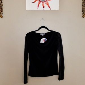 VINTAGE SUZIE NWT black 👚 with long sheer sleeve